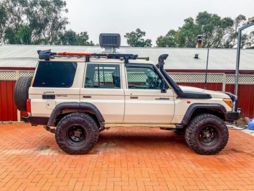 Emuwing toyota landcruiser 76 serie 2007-present - Afbeelding 3
