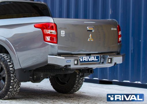 RIVAL Achterbumper Mitsubishi L200 / Triton (15-19)