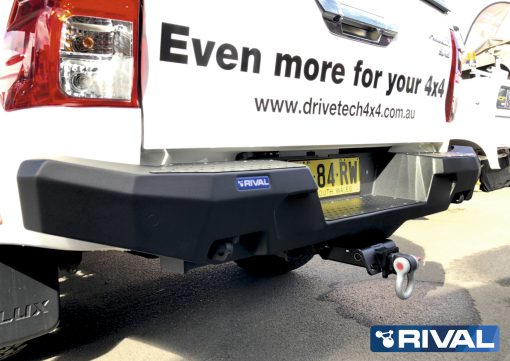 RIVAL Achterbumper Toyota Hilux (11-20)