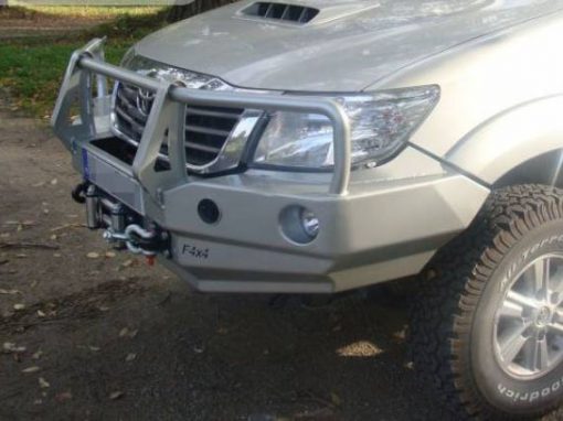 F4X4 - VOORBUMPER TOYOTA HILUX 11-15 met bullbar - Afbeelding 2