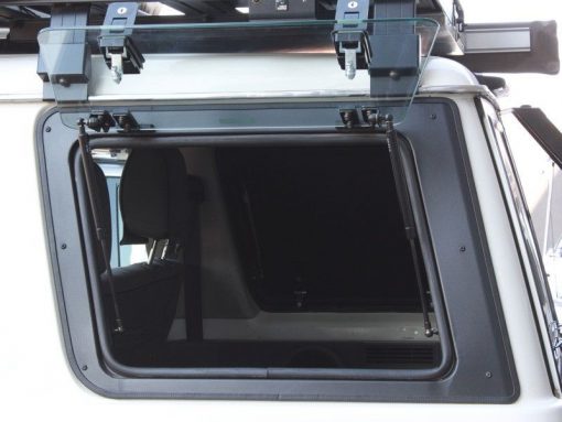 FRONT RUNNER - TOYOTA LAND CRUISER 70 GULLWING WINDOW / LEFT HAND SIDE GLASS