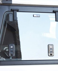 FRONT RUNNER - TOYOTA LAND CRUISER 70 GULLWING WINDOW / RIGHT HAND SIDE GLASS