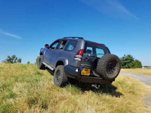 F4X4 – ACHTERBUMPER TOYOTA LANDCRUISER 125 SERIE