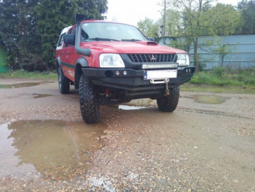 F4X4 - VOORBUMPER MITSUBISHI L200 III 96-05