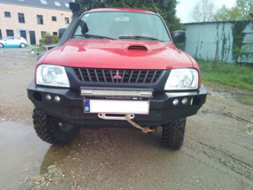 F4X4 - VOORBUMPER MITSUBISHI L200 III 96-05