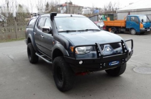 F4X4 - VOORBUMPER MITSUBISHI L200 IV 05-10