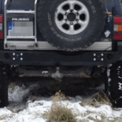 F4X4 - ACHTERBUMPER KORT VOOR MITSUBISHI PAJERO II 91-99 MET KUNSTSTOF FRAME SPATBORDEN
