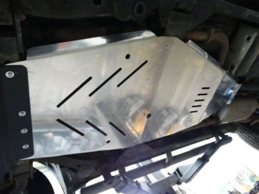 F4X4 - BESCHERMING VOOR VERSNELLINGSBAK NISSAN NAVARA D40 10-14