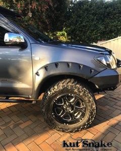 Spatbord verbreders voor Toyota Hilux 2004-2011 monster (pre face-lift) - 95 mm breed - Front only