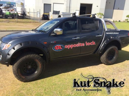 Spatbord verbreders voor Mitsubishi L200 ML/MN - 75 mm breed - Front Only - Afbeelding 3