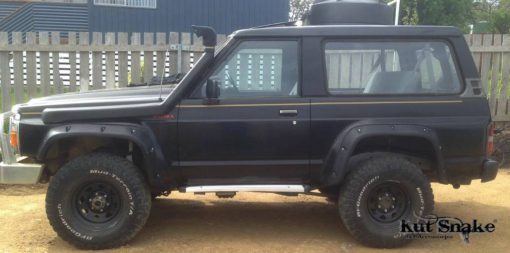 Spatbord verbreders voor Nissan Patrol Y60 - 100mm breed - Afbeelding 2