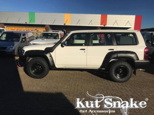 Spatbord verbreders voor Nissan Patrol Y61 series 4 - 70 mm breed - Afbeelding 4