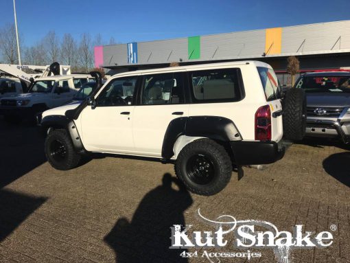 Spatbord verbreders voor Nissan Patrol Y61 series 4 - 70 mm breed - Afbeelding 3