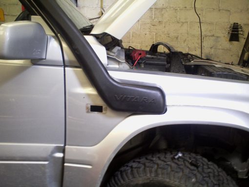 RV Snorkel Suzuki Vitara diesel en 2 liter benz - Afbeelding 4