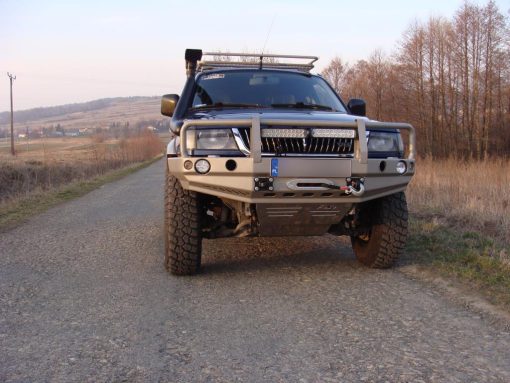 F4x4 - VOORBUMPER MITSUBISHI PAJERO SPORT 96-00 - Afbeelding 9