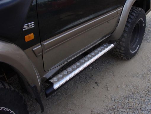 F4X4 - ROCK SLIDERS NISSAN PATROL Y61 - Afbeelding 4