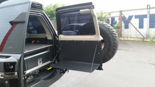 F4x4 - ALUMINIUM TAFEL VOOR ACHTERDEUR NISSAN PATROL GU4