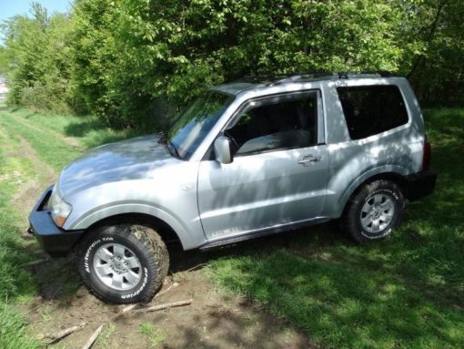 F4X4 - ROCK SLIDERS MITSUBISHI PAJERO III 99-06 DIESEL SWB - Afbeelding 5
