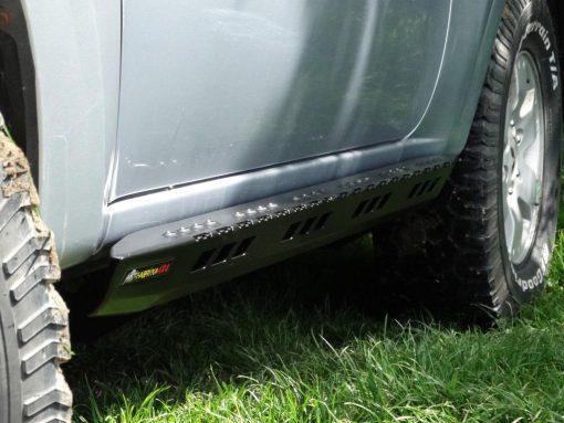 F4X4 - ROCK SLIDERS MITSUBISHI PAJERO III 99-06 DIESEL SWB