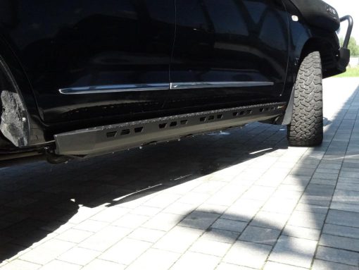 F4X4 - ROCK SLIDERS TOYOTA LANDCRUISER 200 SERIE - Afbeelding 6