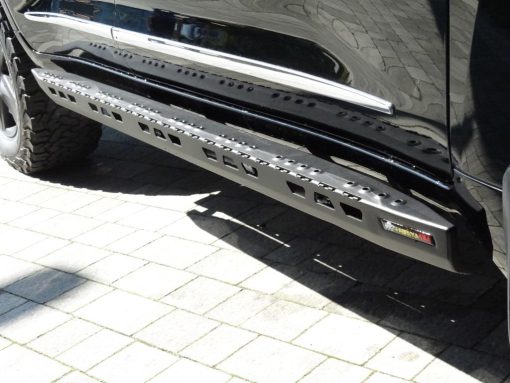 F4X4 - ROCK SLIDERS TOYOTA LANDCRUISER 200 SERIE - Afbeelding 5