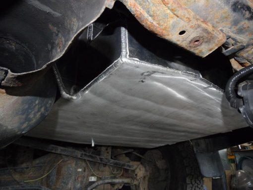 F4x4 - ADDITIONELE BRANDSTOFTANK VOOR TOYOTA LANDCRUISER 200 SERIE