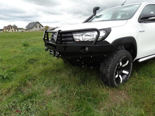 F4X4 - VOORBUMPER MET BULLBAR TOYOTA HILUX REVO 2016-2019 SHOWROOMMODEL - Afbeelding 3