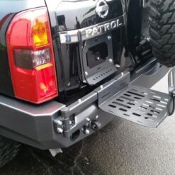 F4X4 - JERRYCAN HOUDER NISSAN PATROL Y61/ GU4 SHOWMODEL
