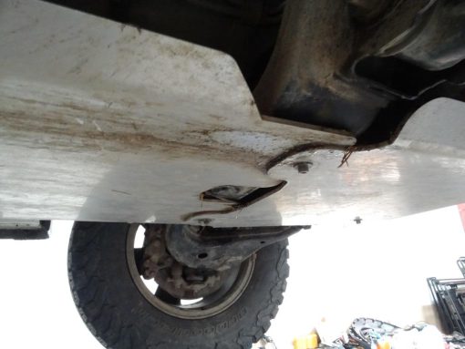 F4X4 - VERSNELLINGSBAK EN TUSSENBAK BESCHERMING VOOR TOYOTA HILUX 05-08 - Afbeelding 5