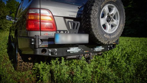 F4X4 - JERRYCANHOUDER TOYOTA LANDCRUISER 100 SERIE