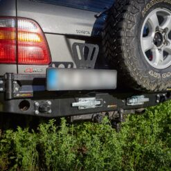 F4X4 - JERRYCANHOUDER TOYOTA LANDCRUISER 105 SERIE