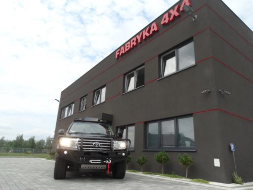 F4X4 - VOORBUMPER TOYOTA LANDCRUISER 200 SERIE - Afbeelding 17