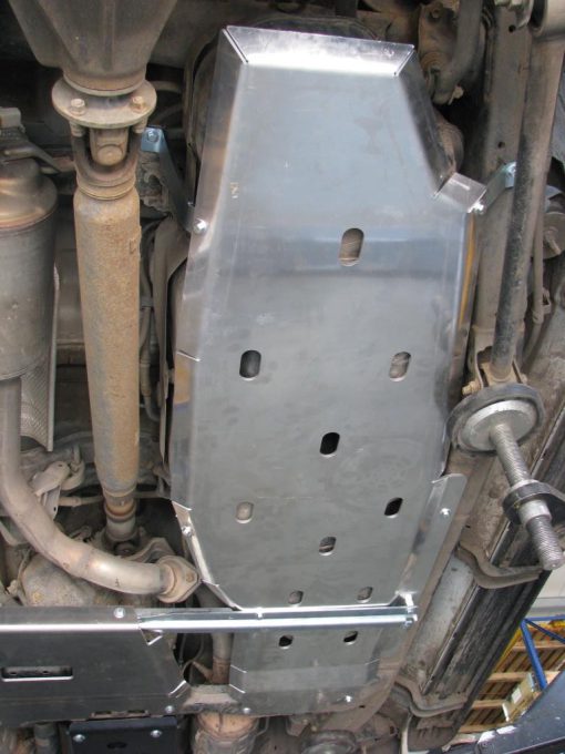F4X4 - BRANDSTOFTANK BESCHERMING VOOR TOYOTA FJ CRUISER 06-13
