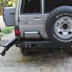 F4X4 - JERRYCANHOUDER TOYOTA LANDCRUISER HZJ78 2007-