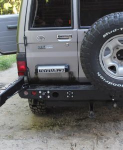 F4X4 - JERRYCANHOUDER TOYOTA LANDCRUISER HZJ78