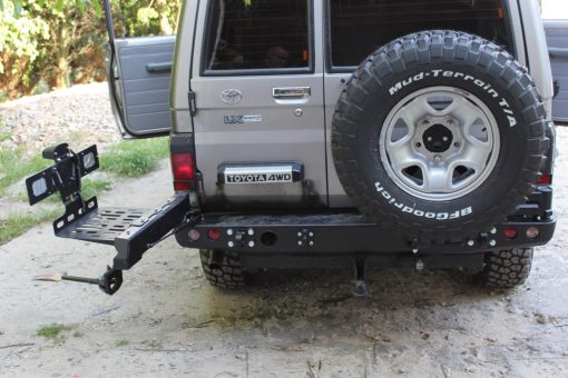 F4X4 - JERRYCANHOUDER TOYOTA LANDCRUISER 90 SERIE