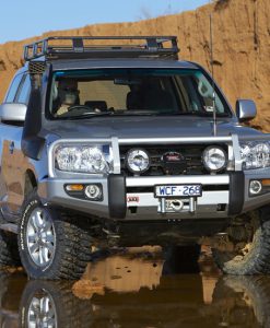 ARB Deluxe Bumper - Toyota LandCruiser 200 Series 2007-2012 - w/ Headlight Washers