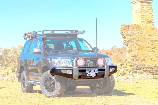 ARB Sahara Bumper - Toyota LandCruiser 200 Series 2012on - w/ Headlight Washers