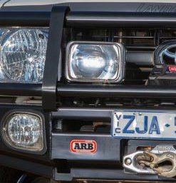ARB Deluxe Bumper - Toyota LandCruiser 70 Series 2007-2012, 2012on - w/ fender flares - 60.3mm Tube