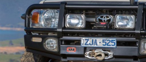 ARB Deluxe Bumper - Toyota LandCruiser 70 Series 2007-2012, 2012on - w/ fender flares - 60.3mm Tube