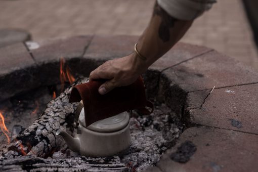 BAREBONES - TEAPOT/ EGG SHELL - Afbeelding 3