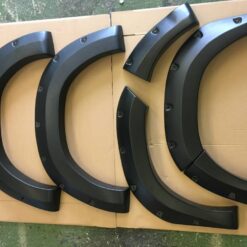 Alternative view of Spatbord verbreders voor Toyota Hilux (Rocco) 2022+ - 75mm breed