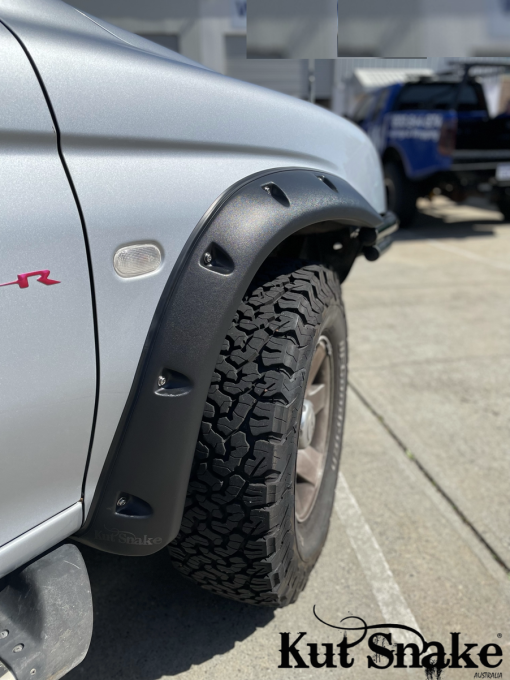Spatbord verbreders voor Mitsubishi L200 MK - 1996-2006 - 75 mm breed - Afbeelding 5