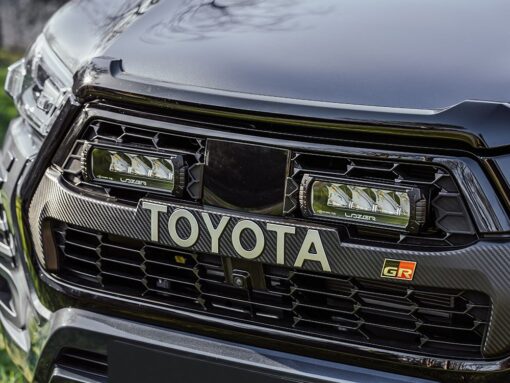Lazer Lights - Toyota Hilux GR Sport (2023+) Grille Kit - Afbeelding 4