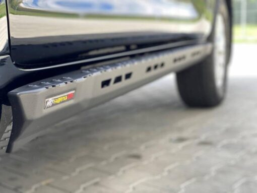 F4X4 - ROCK SLIDERS TOYOTA LANDCRUISER 150 SERIE 13-17