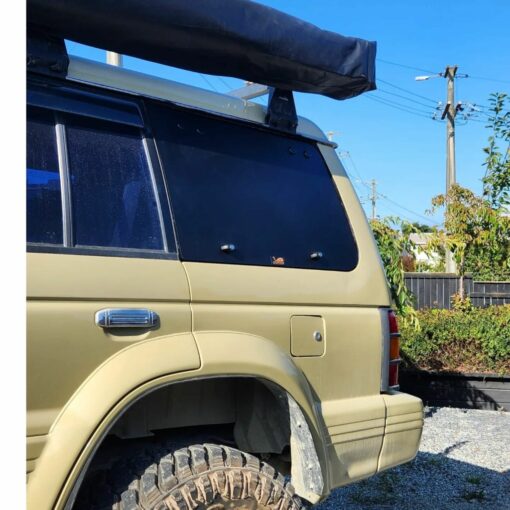 Emuwing Mitsubishi Pajero Gen2 ( NH-NJ-NK-NL ) 1991-1998 4drs - Afbeelding 9