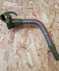 Flexibele schenktuit voor stalen brandstof jerrycan