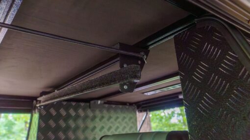 Bushtech - Houder kampeertafel voor canopy - Afbeelding 3
