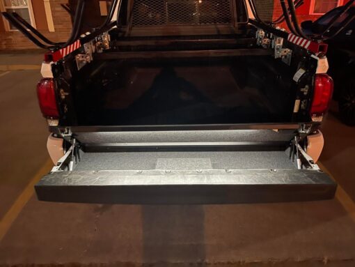 Huracan Fabrication - Led Light Kit Tailgate Storage Mod - Afbeelding 2