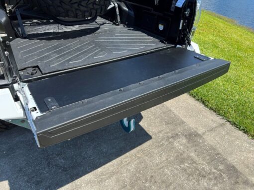 Huracan Fabrication - Toyota Tacoma (2016-2023) Tailgate Storage Mod - Afbeelding 3